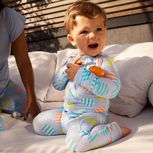 NWT Magnetic Me Magnetic Convertible Coverall in Great Eggspectations